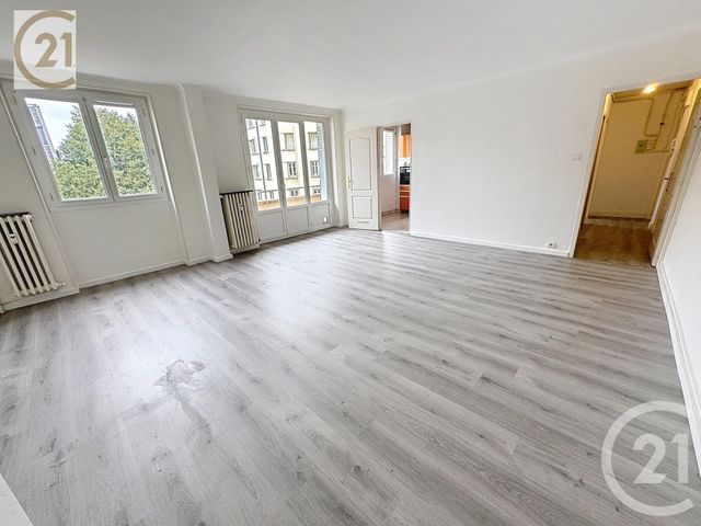 Appartement à vendre - 3 pièces - 66.0 m2 - LYON - 69007 - RHONE-ALPES - Century 21 Le 7 De Coeur