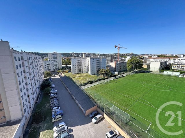 Appartement F3 à vendre - 3 pièces - 57.77 m2 - LYON - 69007 - RHONE-ALPES - Century 21 Le 7 De Coeur