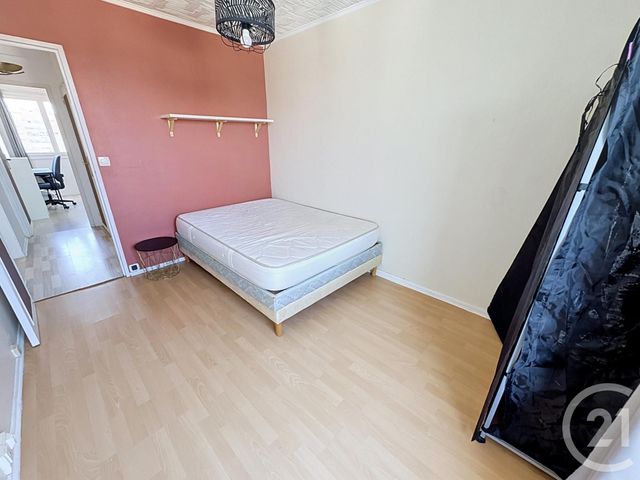 Appartement F3 à vendre - 3 pièces - 57.77 m2 - LYON - 69007 - RHONE-ALPES - Century 21 Le 7 De Coeur