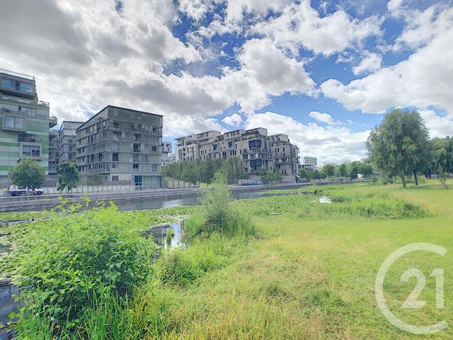 Afficher la photo en grand Appartement F3 à vendre - 3 pièces - 74.08 m2 - LYON - 69002 - RHONE-ALPES - Century 21 Le 7 De Coeur