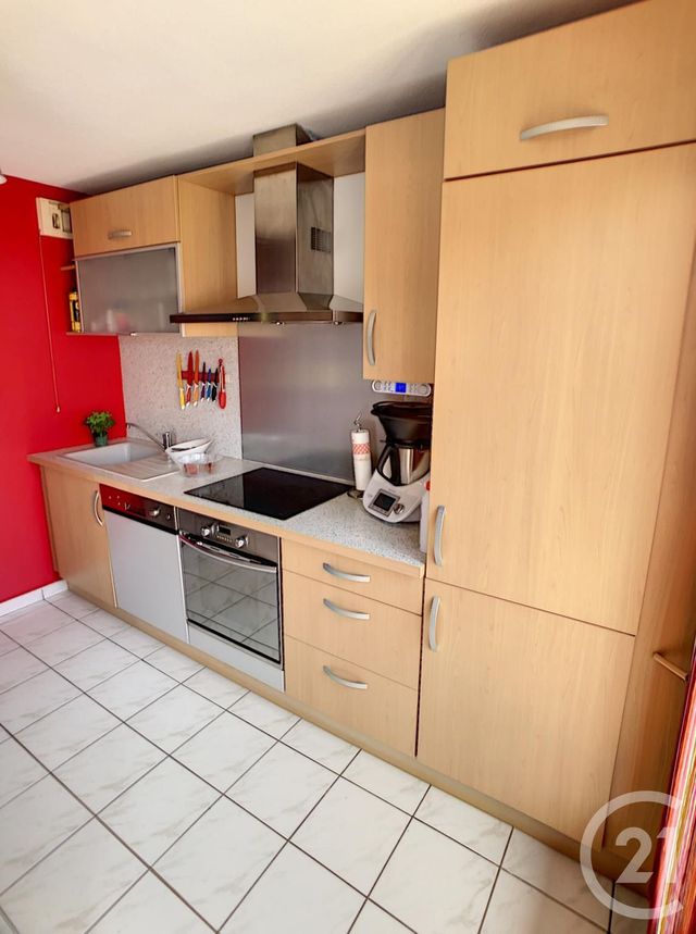 Appartement F4 à vendre - 4 pièces - 85.41 m2 - LYON - 69003 - RHONE-ALPES - Century 21 Le 7 De Coeur Appartement F4 à vendre - 4 pièces - 85.41 m2 - LYON - 69003 - RHONE-ALPES - Century 21 Le 7 De Coeur