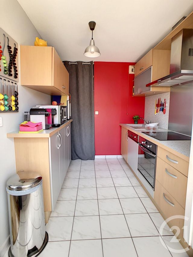 Appartement F4 à vendre - 4 pièces - 85.41 m2 - LYON - 69003 - RHONE-ALPES - Century 21 Le 7 De Coeur Appartement F4 à vendre - 4 pièces - 85.41 m2 - LYON - 69003 - RHONE-ALPES - Century 21 Le 7 De Coeur
