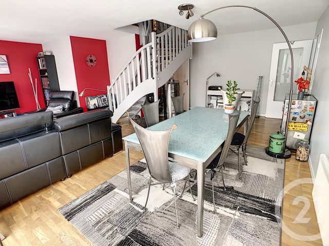 Appartement F4 à vendre - 4 pièces - 85.41 m2 - LYON - 69003 - RHONE-ALPES - Century 21 Le 7 De Coeur Appartement F4 à vendre - 4 pièces - 85.41 m2 - LYON - 69003 - RHONE-ALPES - Century 21 Le 7 De Coeur