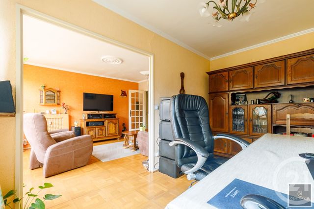 Appartement T5 à vendre - 5 pièces - 88.0 m2 - LYON - 69007 - RHONE-ALPES - Century 21 Le 7 De Coeur Appartement T5 à vendre - 5 pièces - 88.0 m2 - LYON - 69007 - RHONE-ALPES - Century 21 Le 7 De Coeur