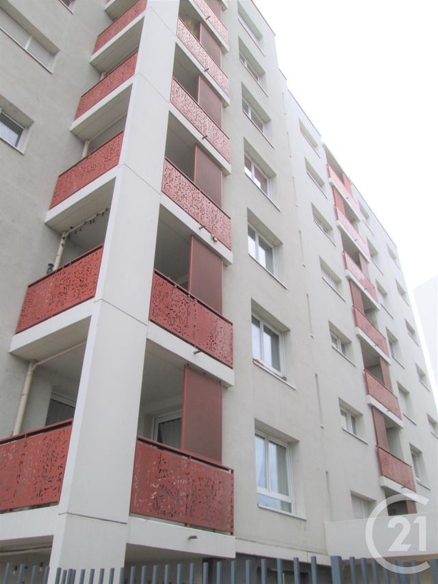 Appartement F3 à vendre - 3 pièces - 67.36 m2 - LYON - 69007 - RHONE-ALPES - Century 21 Le 7 De Coeur Appartement F3 à vendre - 3 pièces - 67.36 m2 - LYON - 69007 - RHONE-ALPES - Century 21 Le 7 De Coeur