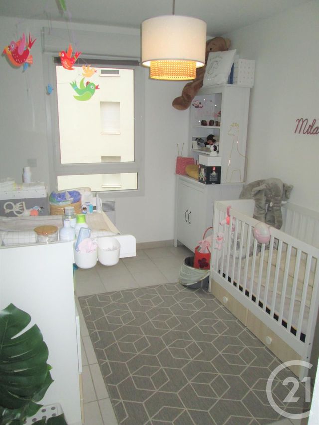 Appartement F3 à vendre - 3 pièces - 67.36 m2 - LYON - 69007 - RHONE-ALPES - Century 21 Le 7 De Coeur Appartement F3 à vendre - 3 pièces - 67.36 m2 - LYON - 69007 - RHONE-ALPES - Century 21 Le 7 De Coeur