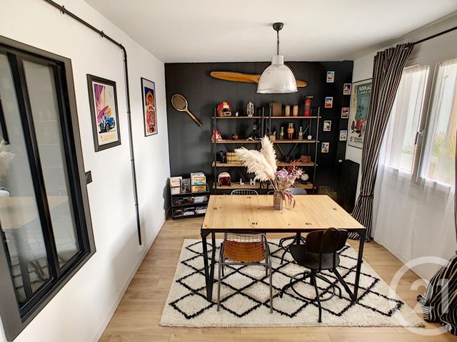 Appartement F4 à vendre - 4 pièces - 81.43 m2 - STE FOY LES LYON - 69 - RHONE-ALPES - Century 21 Le 7 De Coeur Appartement F4 à vendre - 4 pièces - 81.43 m2 - STE FOY LES LYON - 69 - RHONE-ALPES - Century 21 Le 7 De Coeur