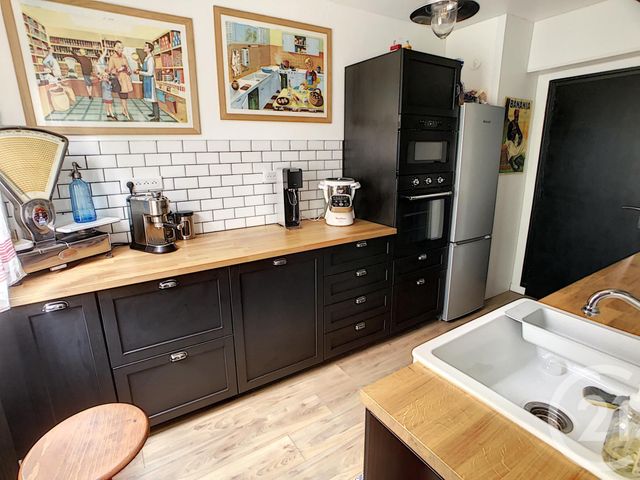 Appartement F4 à vendre - 4 pièces - 81.43 m2 - STE FOY LES LYON - 69 - RHONE-ALPES - Century 21 Le 7 De Coeur Appartement F4 à vendre - 4 pièces - 81.43 m2 - STE FOY LES LYON - 69 - RHONE-ALPES - Century 21 Le 7 De Coeur