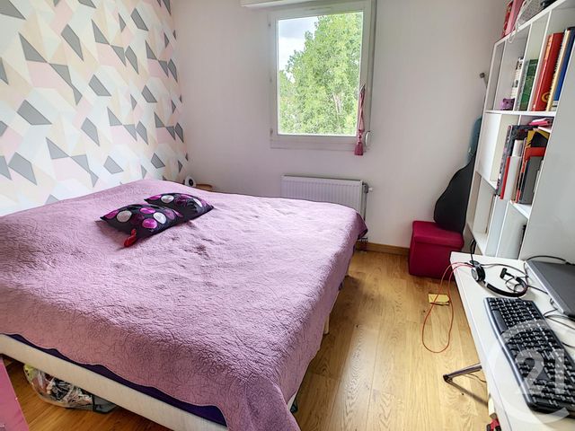 Appartement F3 à vendre - 3 pièces - 69.92 m2 - LYON - 69007 - RHONE-ALPES - Century 21 Le 7 De Coeur Appartement F3 à vendre - 3 pièces - 69.92 m2 - LYON - 69007 - RHONE-ALPES - Century 21 Le 7 De Coeur