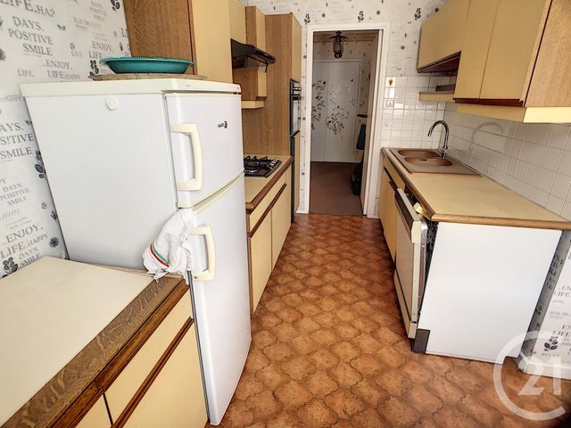 Afficher la photo en grand Appartement F3 à vendre - 3 pièces - 64.34 m2 - LYON - 69007 - RHONE-ALPES - Century 21 Le 7 De Coeur