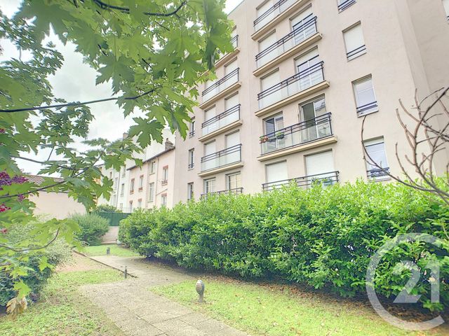 Afficher la photo en grand Appartement F2 à vendre - 2 pièces - 43.39 m2 - LYON - 69007 - RHONE-ALPES - Century 21 Le 7 De Coeur
