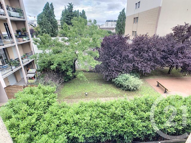 Afficher la photo en grand Appartement F2 à vendre - 2 pièces - 43.39 m2 - LYON - 69007 - RHONE-ALPES - Century 21 Le 7 De Coeur