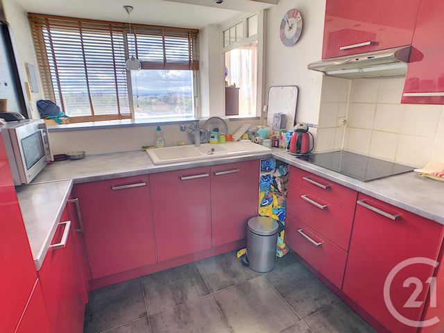 Afficher la photo en grand Appartement F4 à vendre - 4 pièces - 68.67 m2 - BRON - 69 - RHONE-ALPES - Century 21 Le 7 De Coeur