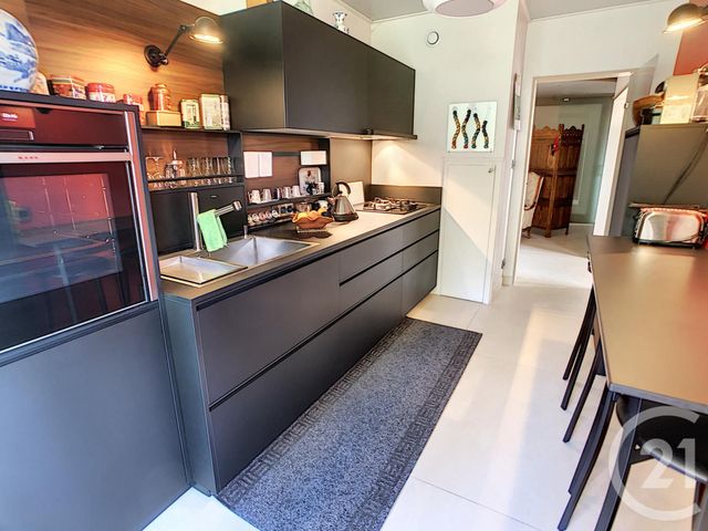 Afficher la photo en grand Appartement F5 à vendre - 5 pièces - 129.0 m2 - LYON - 69005 - RHONE-ALPES - Century 21 Le 7 De Coeur