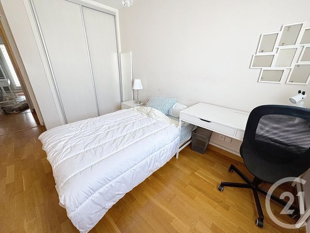 Appartement F5 à vendre - 5 pièces - 115.27 m2 - LYON - 69007 - RHONE-ALPES - Century 21 Le 7 De Coeur