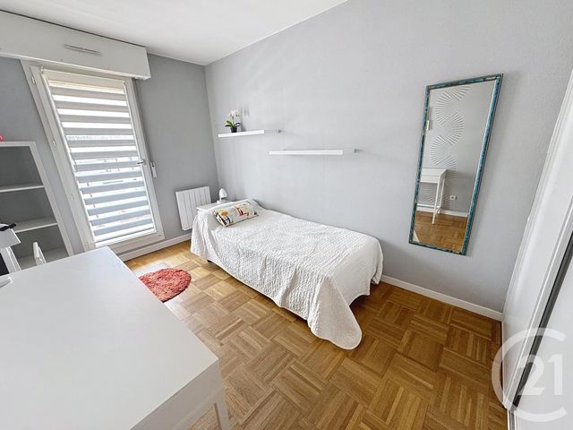 Appartement F5 à vendre - 5 pièces - 115.27 m2 - LYON - 69007 - RHONE-ALPES - Century 21 Le 7 De Coeur