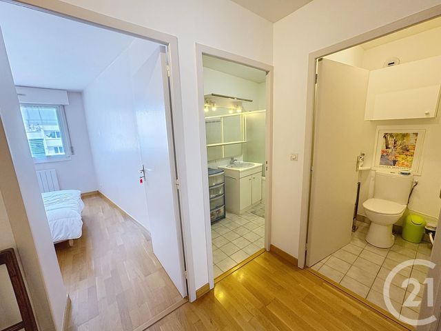 Appartement F5 à vendre - 5 pièces - 115.27 m2 - LYON - 69007 - RHONE-ALPES - Century 21 Le 7 De Coeur