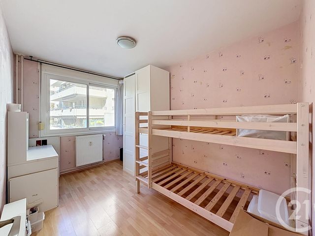 Appartement F4 à vendre - 4 pièces - 77.45 m2 - LYON - 69007 - RHONE-ALPES - Century 21 Le 7 De Coeur