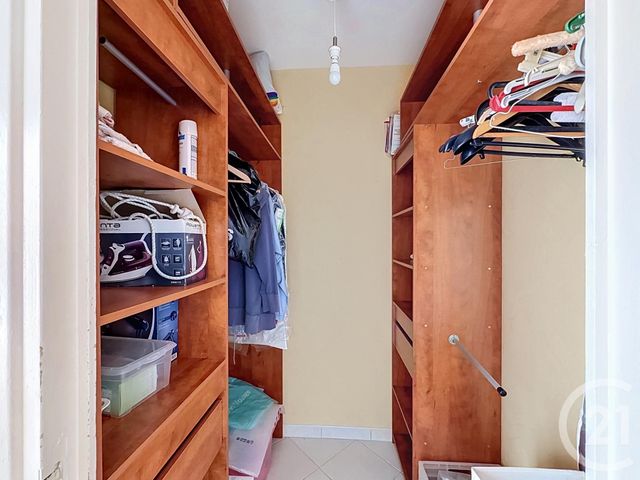 Appartement F4 à vendre - 4 pièces - 77.45 m2 - LYON - 69007 - RHONE-ALPES - Century 21 Le 7 De Coeur