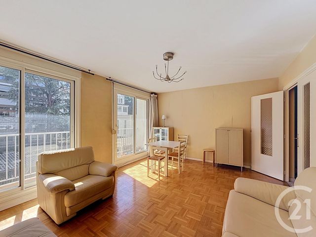 Appartement F4 à vendre - 4 pièces - 77.45 m2 - LYON - 69007 - RHONE-ALPES - Century 21 Le 7 De Coeur