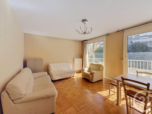 Appartement F4 à vendre - 4 pièces - 77.45 m2 - LYON - 69007 - RHONE-ALPES - Century 21 Le 7 De Coeur