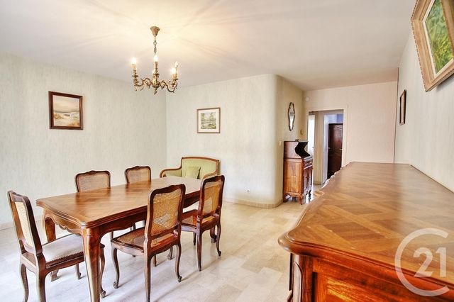 Appartement F3 à vendre - 3 pièces - 78.65 m2 - LYON - 69007 - RHONE-ALPES - Century 21 Le 7 De Coeur