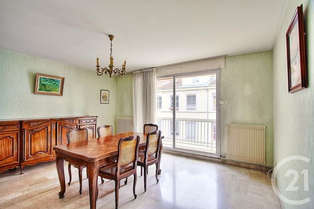 Appartement F3 à vendre - 3 pièces - 78.65 m2 - LYON - 69007 - RHONE-ALPES - Century 21 Le 7 De Coeur