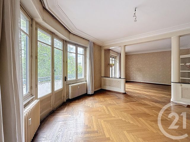 Appartement F5 à vendre - 5 pièces - 133.32 m2 - LYON - 69007 - RHONE-ALPES - Century 21 Le 7 De Coeur