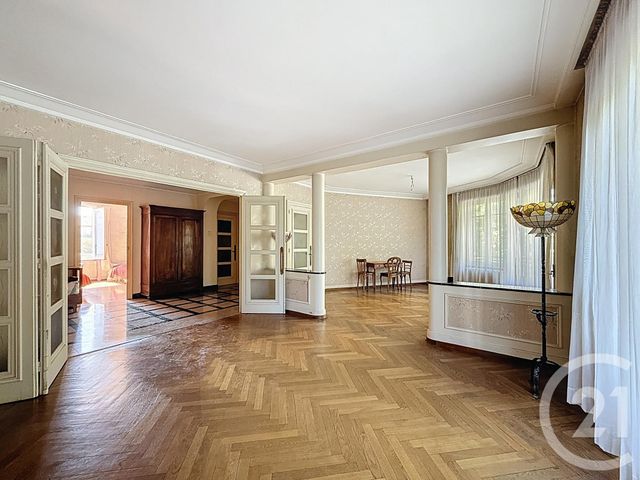 Appartement F5 à vendre - 5 pièces - 133.32 m2 - LYON - 69007 - RHONE-ALPES - Century 21 Le 7 De Coeur