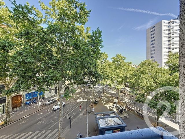 Appartement F5 à vendre - 5 pièces - 133.32 m2 - LYON - 69007 - RHONE-ALPES - Century 21 Le 7 De Coeur