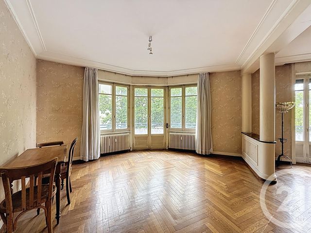 Appartement F5 à vendre - 5 pièces - 133.32 m2 - LYON - 69007 - RHONE-ALPES - Century 21 Le 7 De Coeur