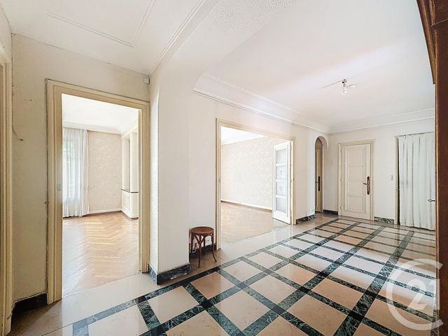 Appartement F5 à vendre - 5 pièces - 133.32 m2 - LYON - 69007 - RHONE-ALPES - Century 21 Le 7 De Coeur