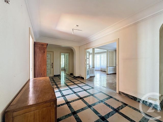 Appartement F5 à vendre - 5 pièces - 133.32 m2 - LYON - 69007 - RHONE-ALPES - Century 21 Le 7 De Coeur