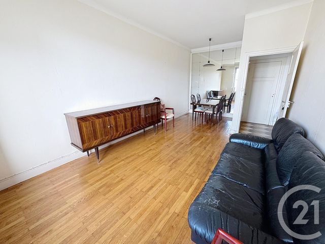 Appartement F3 à vendre - 3 pièces - 80.1 m2 - LYON - 69007 - RHONE-ALPES - Century 21 Le 7 De Coeur