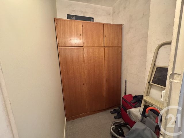 Appartement F3 à vendre - 3 pièces - 80.1 m2 - LYON - 69007 - RHONE-ALPES - Century 21 Le 7 De Coeur