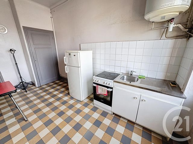 Appartement F3 à vendre - 3 pièces - 80.1 m2 - LYON - 69007 - RHONE-ALPES - Century 21 Le 7 De Coeur