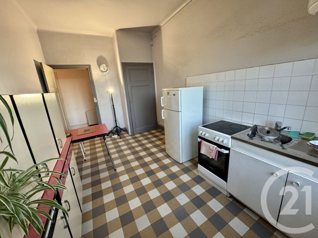 Appartement F3 à vendre - 3 pièces - 80.1 m2 - LYON - 69007 - RHONE-ALPES - Century 21 Le 7 De Coeur