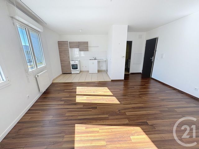 Appartement à vendre - 2 pièces - 46.45 m2 - LYON - 69007 - RHONE-ALPES - Century 21 Le 7 De Coeur