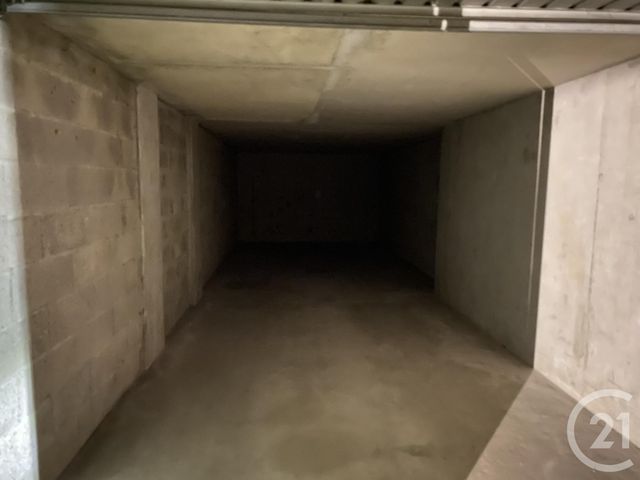 parking - LYON - 69003
