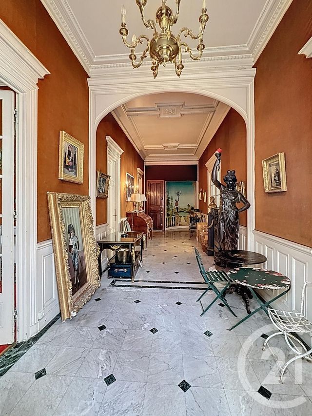 Appartement F6 à vendre - 5 pièces - 188.42 m2 - LYON - 69007 - RHONE-ALPES - Century 21 Le 7 De Coeur