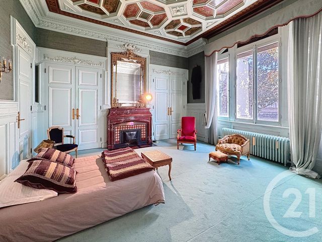 Appartement F6 à vendre - 5 pièces - 188.42 m2 - LYON - 69007 - RHONE-ALPES - Century 21 Le 7 De Coeur