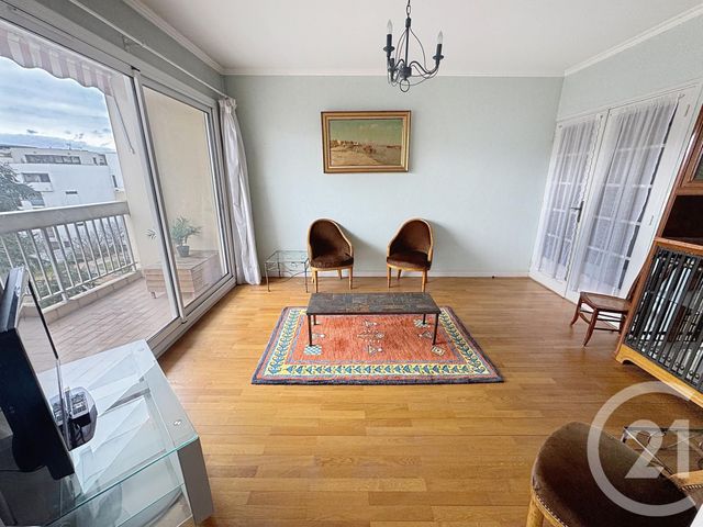 Afficher la photo en grand Appartement F3 à vendre - 3 pièces - 77.4 m2 - LYON - 69007 - RHONE-ALPES - Century 21 Le 7 De Coeur