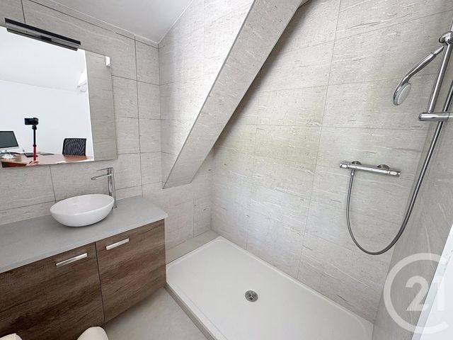 Appartement Duplex à vendre - 4 pièces - 125.7 m2 - STE FOY LES LYON - 69 - RHONE-ALPES - Century 21 Le 7 De Coeur