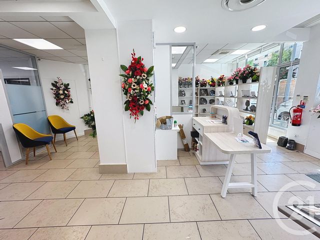 Appartement F4 à vendre - 4 pièces - 103.49 m2 - LYON - 69007 - RHONE-ALPES - Century 21 Le 7 De Coeur