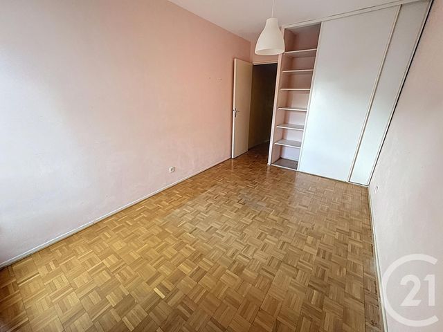 Appartement F5 à vendre - 5 pièces - 99.9 m2 - LYON - 69007 - RHONE-ALPES - Century 21 Le 7 De Coeur