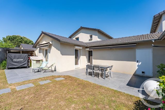 maison - ST PRIEST - 69