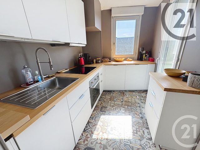 Appartement F3 à vendre - 3 pièces - 60.37 m2 - LYON - 69009 - RHONE-ALPES - Century 21 Le 7 De Coeur