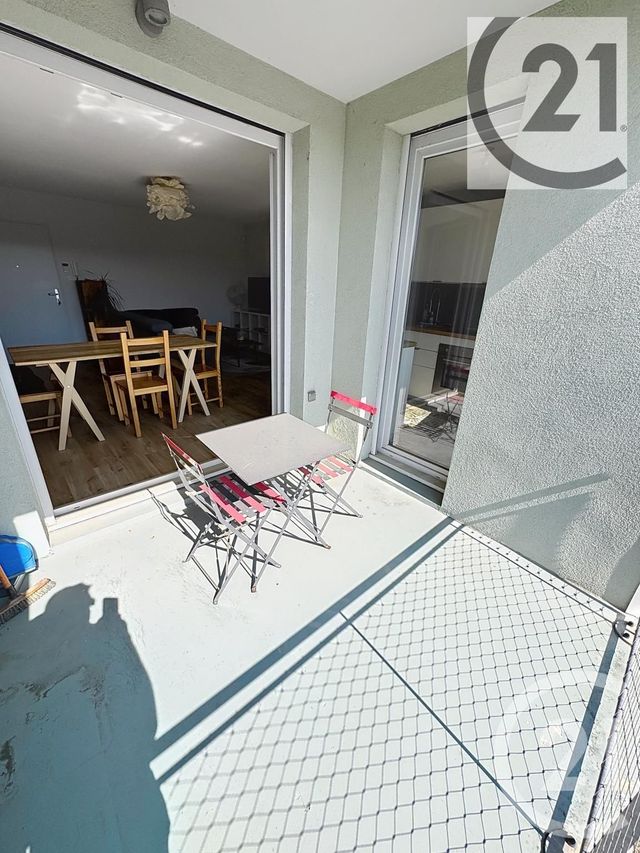 Appartement F3 à vendre - 3 pièces - 60.37 m2 - LYON - 69009 - RHONE-ALPES - Century 21 Le 7 De Coeur