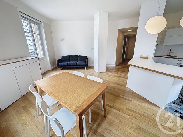 Appartement F2 à vendre - 2 pièces - 51.52 m2 - LYON - 69007 - RHONE-ALPES - Century 21 Le 7 De Coeur