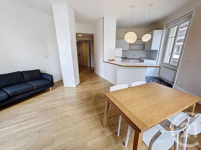 Appartement F2 à vendre - 2 pièces - 51.52 m2 - LYON - 69007 - RHONE-ALPES - Century 21 Le 7 De Coeur